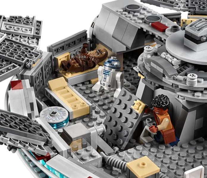 Imagem de Blocos de Montar -Lego Star Wars Millennium Falcon M BRINQ