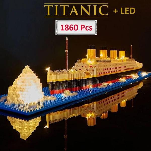 Imagem de Blocos De Montar Navio Titanic 1860 Peças Com Led Sem Caixa