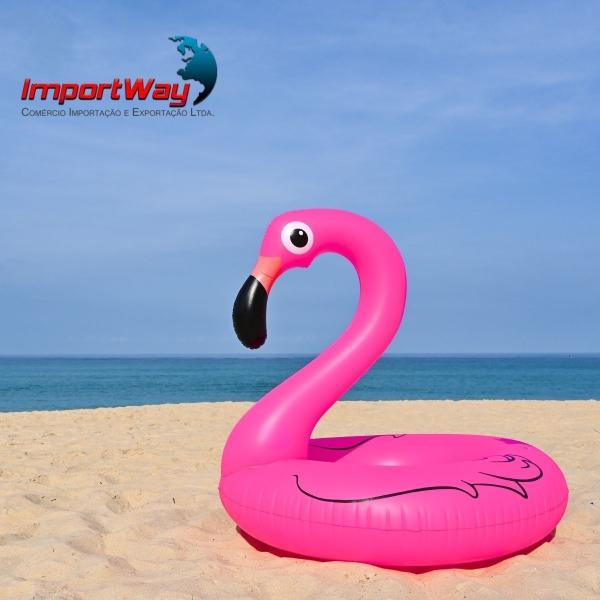 Imagem de Boia Inflável De Flamingo Rosa C/ Led Importway Para Piscina