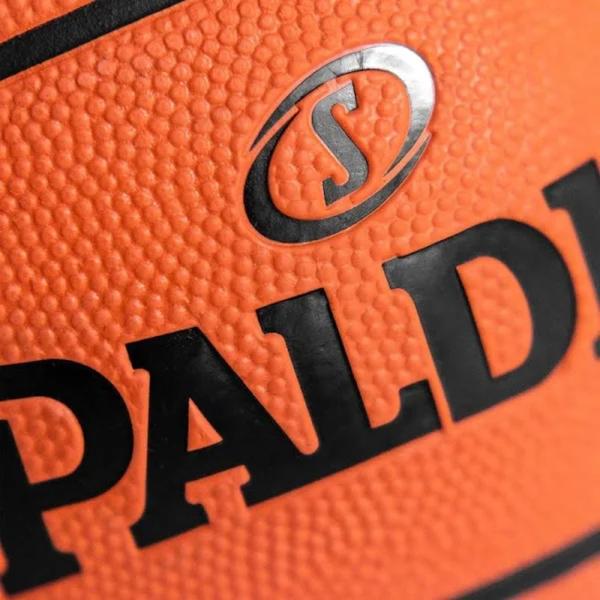 Imagem de Bola De Basquete Spalding Tf-150 Varsity Laranja FIBA