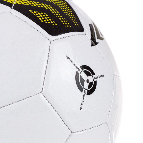 Imagem de Bola de Campo Umbro Scorpion Recreational Branco Preto e Amarelo - Tamanho 5