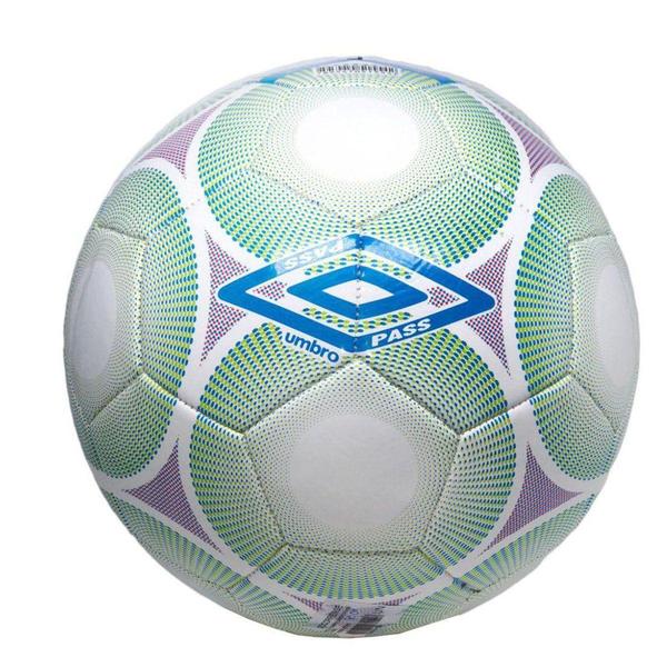 Bola de Futebol Campo Umbro Pass Imagem de Bola de Futebol Campo Umbro Pass