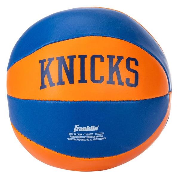 Imagem de Bolas de basquete de brinquedo Franklin Sports NBA New York Knicks, pacote com 2