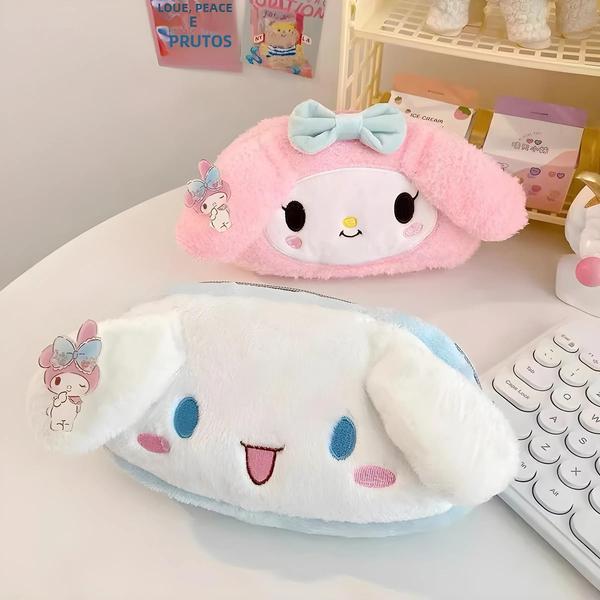 Imagem de Bolsa de Lápis de Pelúcia Sanrio Kuromi e Cinnamoroll - Grande Capacidade