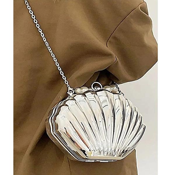 Imagem de Bolsa Festa Clutch Estilo Concha Com Alça De Cor Prata