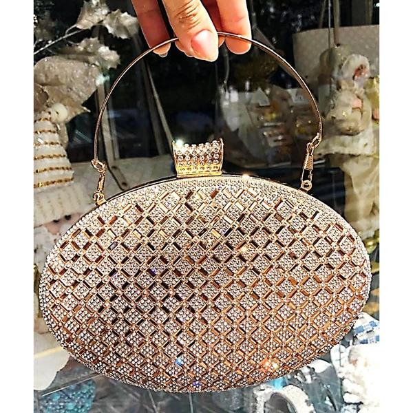 Imagem de Bolsa Festa Clutch Oval Com Detalhes Em Strass E Alça