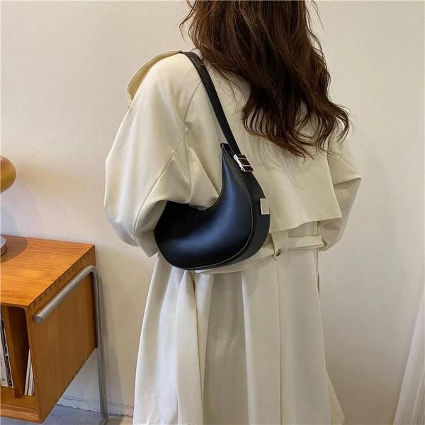 Imagem de Bolsa Hobo Pequena de Couro PU Feminina - Bolsa de Ombro e Mão Luxo