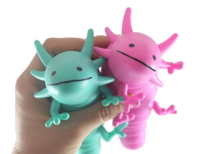 Imagem de Bolsa Sensorial Fidget Toy Curious Minds - Axolotl Articulado