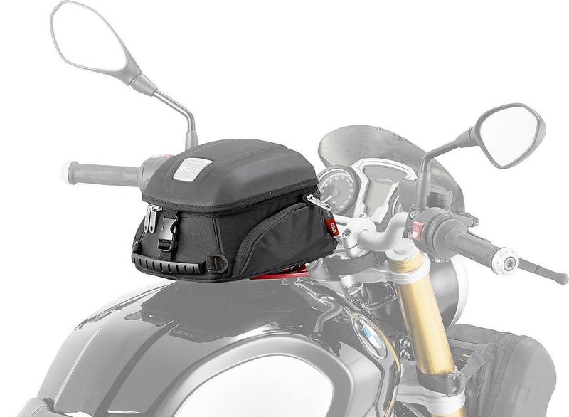 Bolsa Tanque Givi Mt505 +Bocal Givi Bf10 Suzuki P Dl Vstrom Imagem de Bolsa Tanque Givi Mt505 +Bocal Givi Bf10 Suzuki P Dl Vstrom
