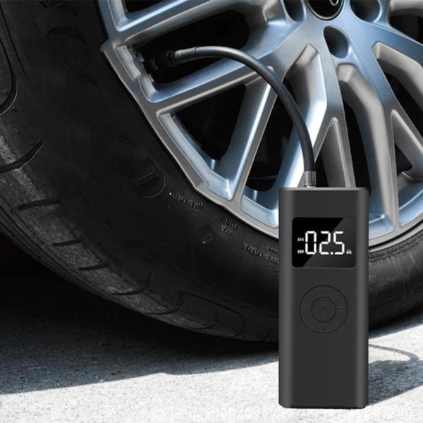 Bomba Portátil para Encher Pneus de Carro Digital e Manual - King Imagem de Bomba Portátil para Encher Pneus de Carro Digital e Manual