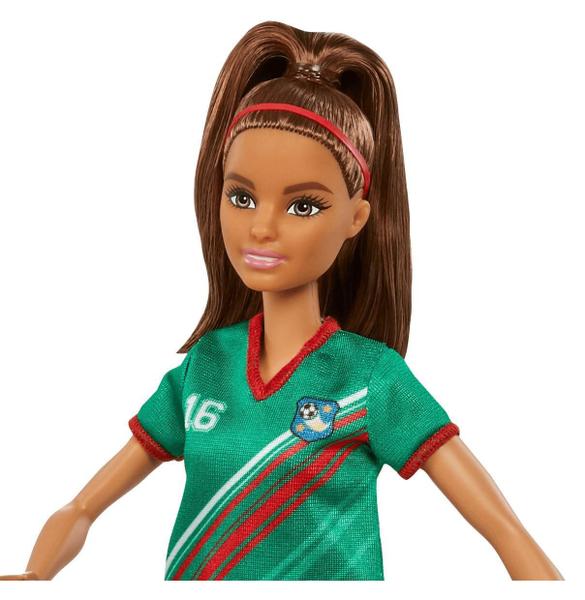 Imagem de Boneca Barbie Jogadora de Futebol Camisa Verde Mattel