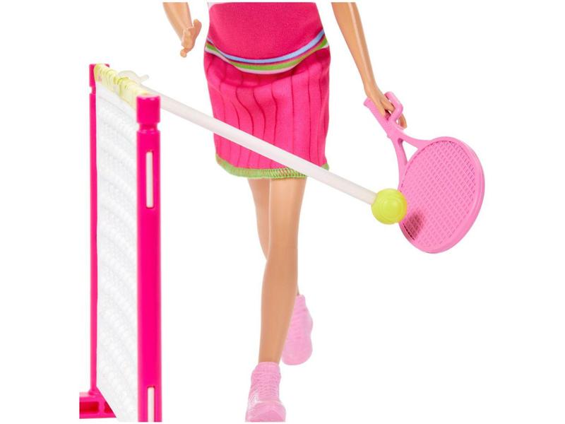 Boneca Barbie Stacie & Chelsea Conjunto de - Brinquedo Aulas de Tênis com Acessórios 2 Unidades - Mattel Imagem de Boneca Barbie Stacie & Chelsea Conjunto de - Brinquedo Aulas de Tênis com Acessórios 2 Unidades