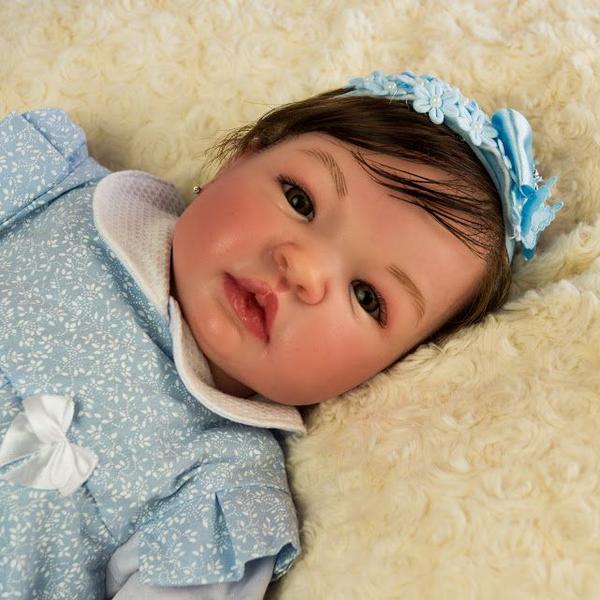 Boneca bebe menina mama e faz xixi de verdade com acessórios - BABY REBORN MARIA BRINQUEDO Imagem de Boneca bebe menina mama e faz xixi de verdade com acessórios