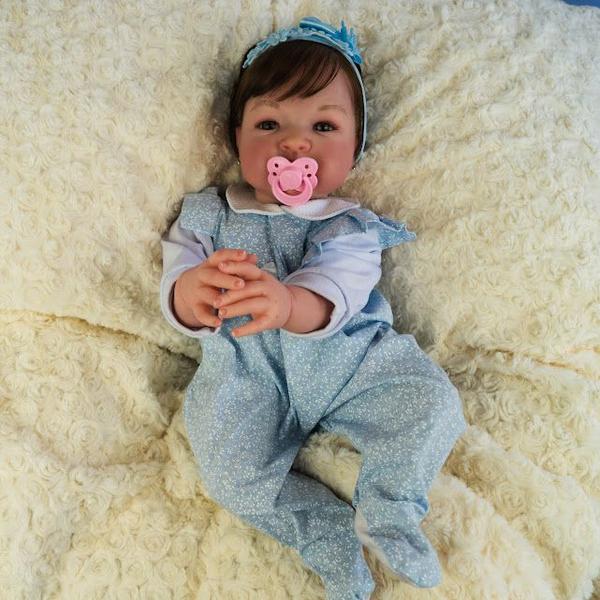 Boneca bebe menina mama e faz xixi de verdade com acessórios - BABY REBORN MARIA BRINQUEDO Imagem de Boneca bebe menina mama e faz xixi de verdade com acessórios