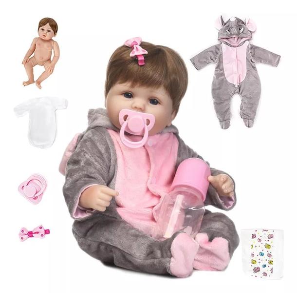 Imagem de Boneca Bebê Reborn Menina Girafinha Realista Brastoy 100% Silicone Pode Dar Banho Conjunto de Roupa Chupeta Mamadeira e Pelúcia