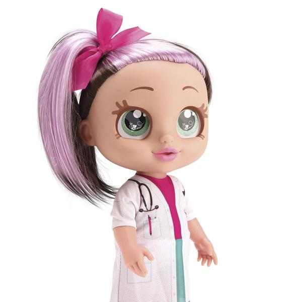 Imagem de Boneca Club Girls Medica Na Ambulancia Bee Toys