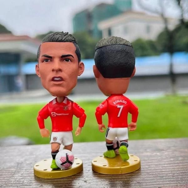 Imagem de Boneca Colecionável Cristiano Ronaldo - Real Madrid e Juventus - Copa Europeia