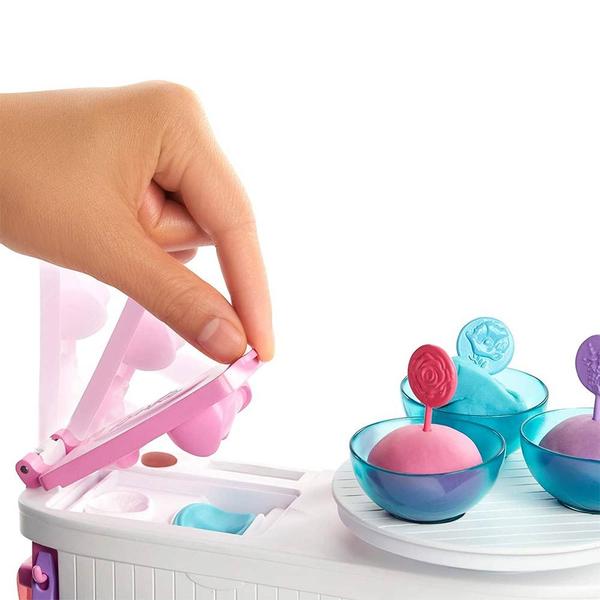 Boneca com Cenário - Barbie SPA de Luxo - Dia de Spa com Pet - Mattel Imagem de Boneca com Cenário - Barbie SPA de Luxo - Dia de Spa com Pet - Mattel