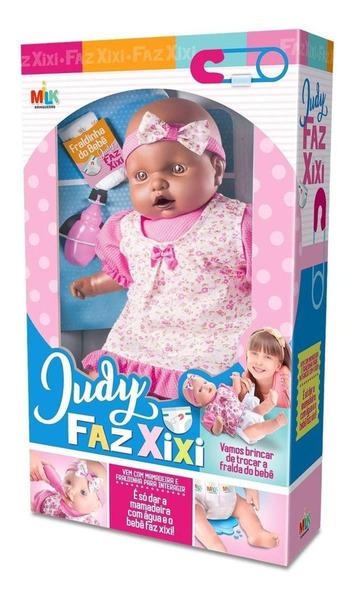 Boneca Grande Judy Negra Faz Xixi Com Mamadeira e Fraldinha - Milk Brinquedos Imagem de Boneca Grande Judy Negra Faz Xixi Com Mamadeira e Fraldinha - Milk Brinquedos