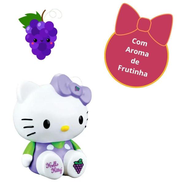 Imagem de Boneca Hello Kitty Uva Frutinha Com Aroma Em Vinil Lider