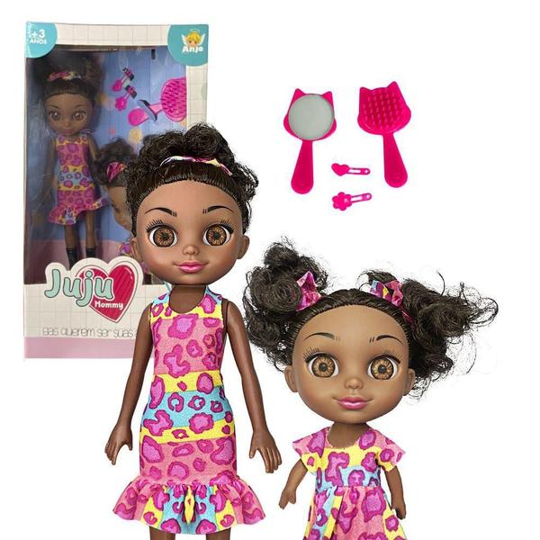 Boneca Juju Mommy Mamãe E Filhinha Negra Com Acessórios - Anjo Imagem de Boneca Juju Mommy Mamãe E Filhinha Negra Com Acessórios