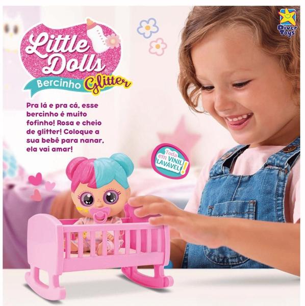 Imagem de Boneca Little Dolls Alive Bercinho Glitter com chupeta