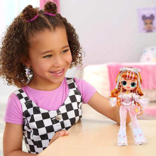 Boneca LOL Surprise OMG Wildflower Fashion com Acessórios +4 anos - L.O.L. Surprise! Imagem de Boneca LOL Surprise OMG Wildflower Fashion com Acessórios +4 anos