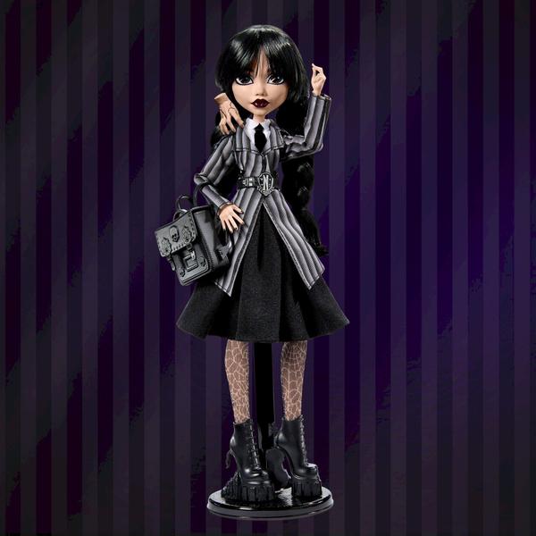 Imagem de Boneca Monster High Wandinha Addams e Mãozinha - Wednesday in Nevermore Academy Uniform - Mattel