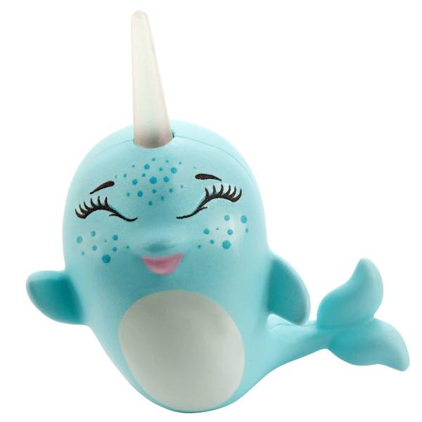 Imagem de Boneca pequena Toy Enchantimals Naddie Narwhal com espada de 6 polegadas