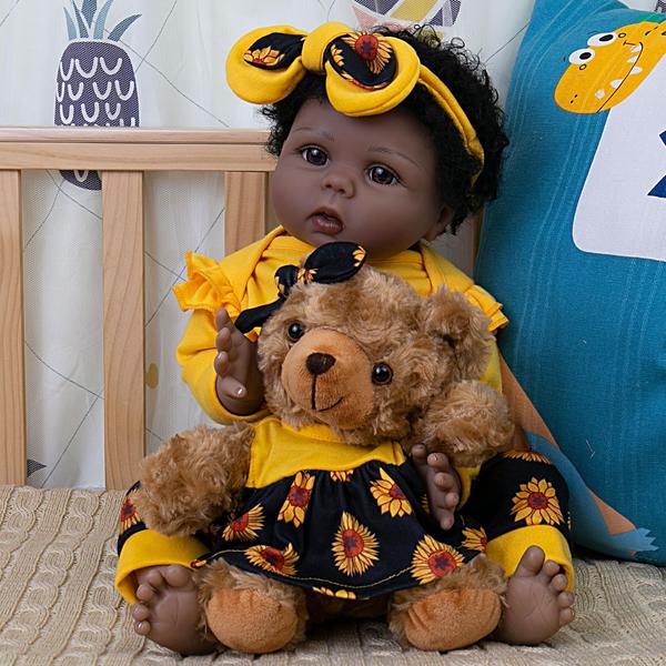 Imagem de Boneca Reborn Baby Doll Milidool Black Girl 56 cm com conjunto de roupas