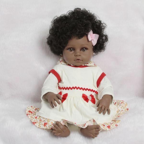 Boneca Reborn Negra Princesa Com Bolsa Kit Acessórios - Cegonha Reborn Dolls Imagem de Boneca Reborn Negra Princesa Com Bolsa Kit Acessórios