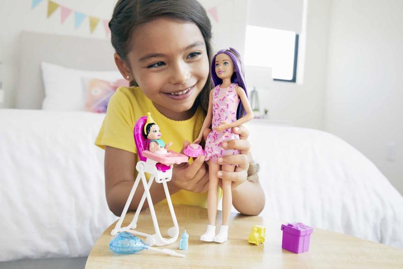 Imagem de Boneca Skipper De Babá com Acessórios de Festa para Crianças 3-7 anos - Mudança de Cor, Cadeira Alta e Playset