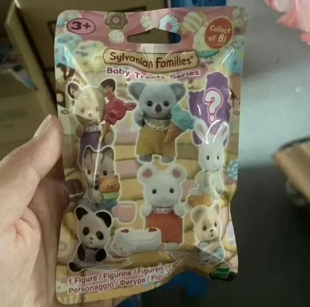 Imagem de Boneca Sylvanian Families Kawaii - Roupas de Acampamento - Figura de Anime