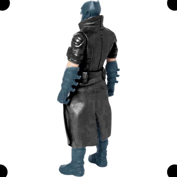 Boneco Batman de 30cm DC Azul com Sobretudo Preto Sunny - Sunny Brinquedos Imagem de Boneco Batman de 30cm DC Azul com Sobretudo Preto Sunny