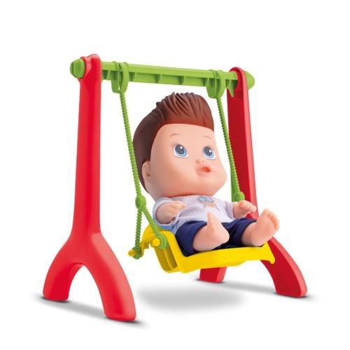 Imagem de Boneco Bebe Infantil Playground Com Um Balanço Menino