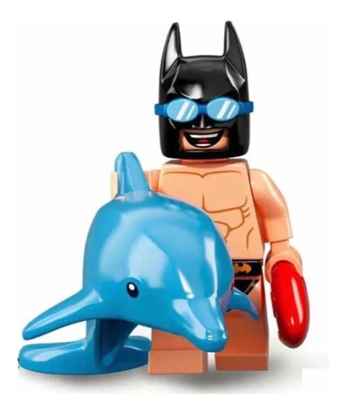 Imagem de Boneco Blocos De Montar Batman Golfinho Férias