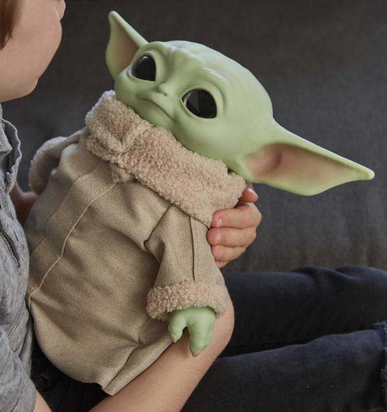 Imagem de Boneco de ação Baby Yoda - The Mandalorian (GWD85)