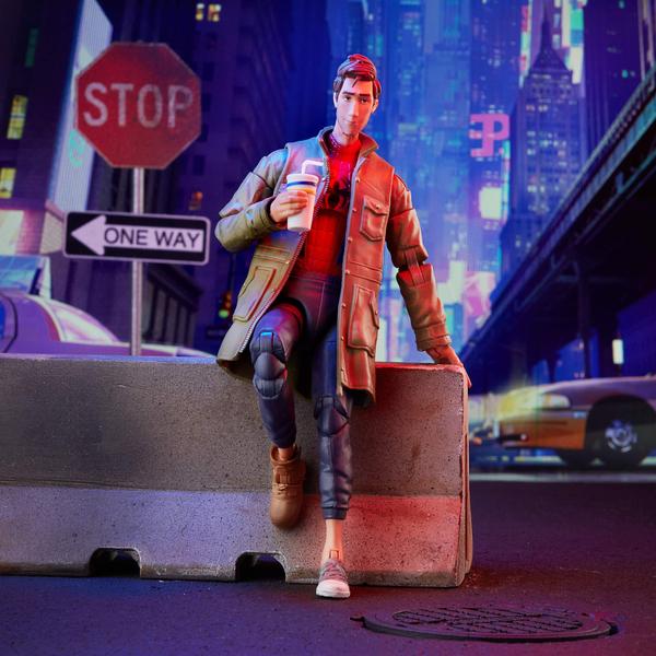 Boneco de Ação Homem-Aranha 6 com The Spider-Verse- a partir de 4 anos' - Spider-Man Imagem de Boneco de Ação Homem-Aranha 6 com The Spider-Verse- a partir de 4 anos'