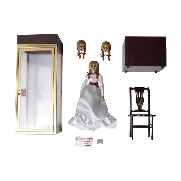 Imagem de Boneco de ação NECA Conjuring Universe Annabelle 3 Ultimate 18cm