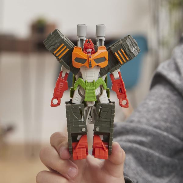 Imagem de Boneco de ação Transformers Bumblebee Cyberverse Bludgeon 11cm