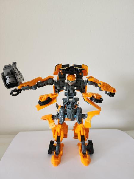 Imagem de Boneco Figura De Ação Bumblebee Transformers Guerreiro 20cm