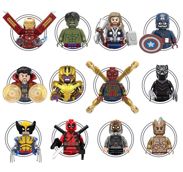 Boneco heroi vingadores deadpool bloco escolha - BLOCO DE MONTAR Imagem de Boneco heroi vingadores deadpool bloco escolha