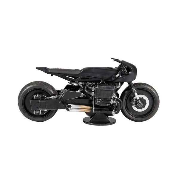 Boneco Mcfarlane Batman Veículo Batcycle - Fun Divirta-se Imagem de Boneco Mcfarlane Batman Veículo Batcycle - Fun Divirta-se