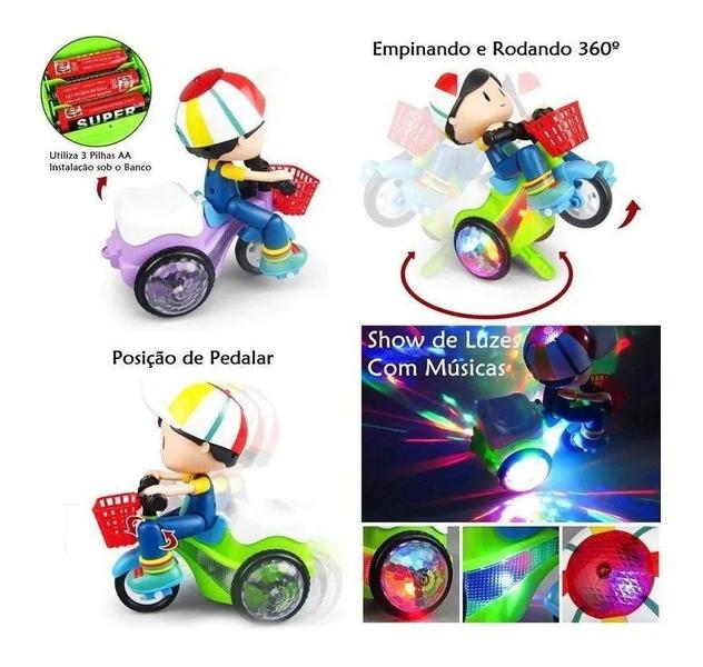 Imagem de Boneco Motoqueiro empina  Triciclo Musical e Luz. Menino