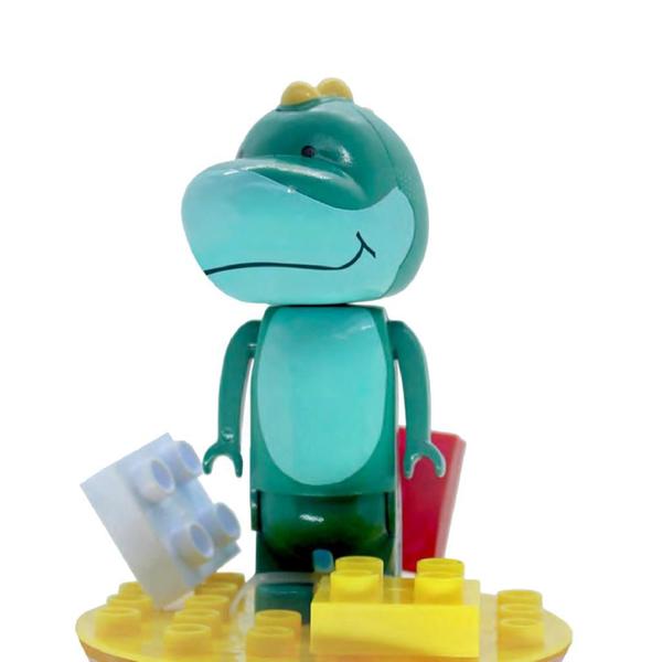 Boneco Mundo Bita No Ovo De Páscoa Com Blocos De Montar - Monte Libano - Monte Líbano Imagem de Boneco Mundo Bita No Ovo De Páscoa Com Blocos De Montar - Monte Libano