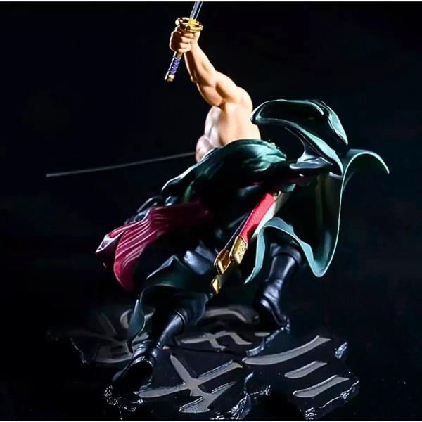 Imagem de Boneco One Piece Action Figure Roronoa Zoro 3 Espadas