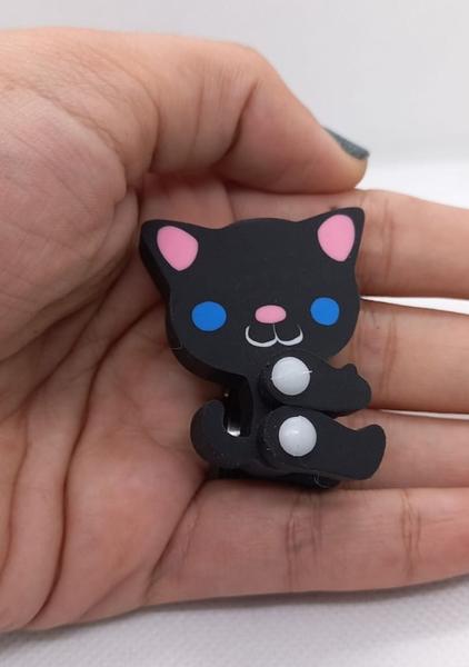 Imagem de Borracha 3D gatinho. Medidas 3x2x5cm