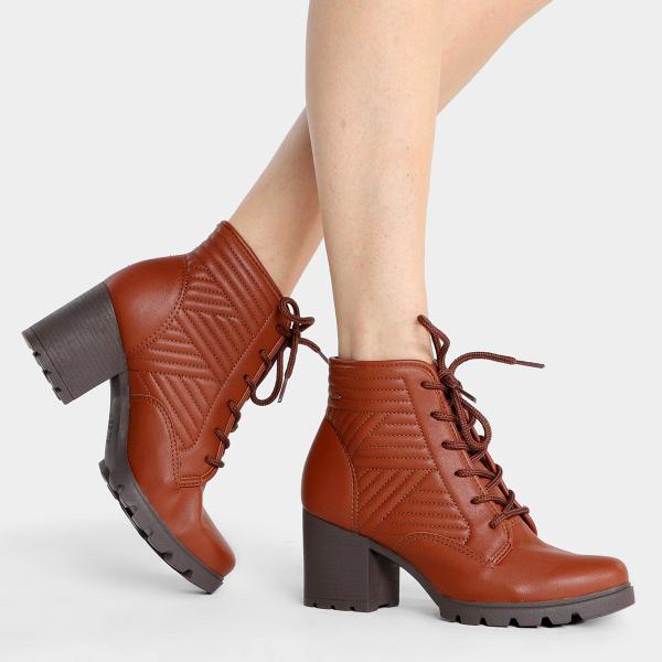 Salto Baixo CalÃ§a Com Bota Tratorada Tratorada Cano Curto Bota