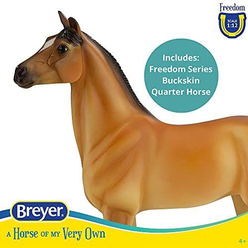 Imagem de Breyer Horses Freedom Series Deluxe Country Stable & Wash Stall com Freedom Series Horse  6 peças de playset de celeiro  Modelo de brinquedo de cavalo  1:12 Scale Freedom Series Horse Figurine  Modelo 61149