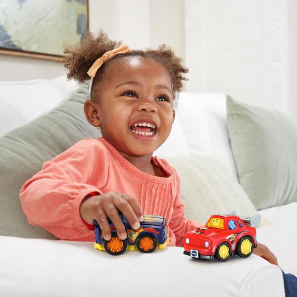 Brinque VTech Go! Vá! Pacote com 2 unidades Smart Wheels Race Team para crianças com mais de 1,5 anos Imagem de Brinque VTech Go! Vá! Pacote com 2 unidades Smart Wheels Race Team para crianças com mais de 1,5 anos